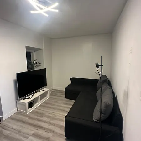 Familiar En El Centro De 公寓 拉雷多